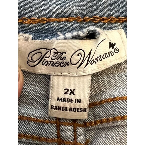 The Pioneer Woman Embroidered Floral Capri Wide-Leg Jeans 2X Frayed Hem Stretch - Picture 3 of 9